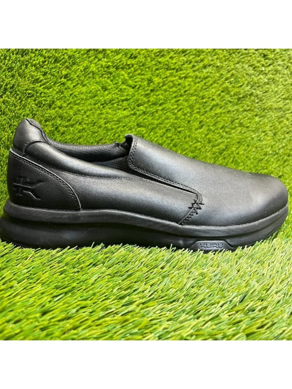 Kuru Kivi 2 Mens Size 11.5 Triple Black Classic Walking Leather Slip-On Shoes